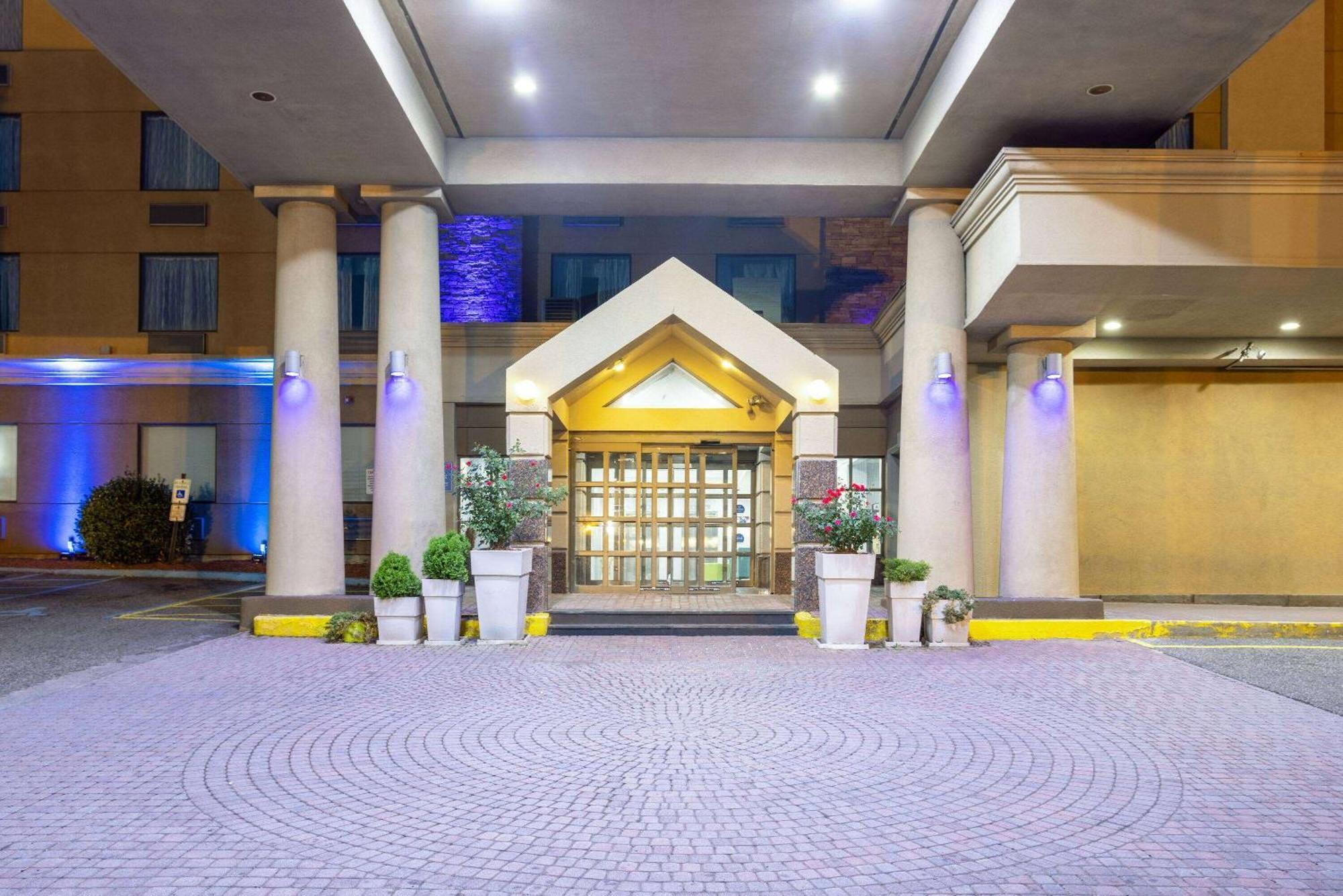 Days Hotel By Wyndham North Bergen Luaran gambar